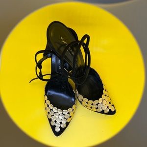 SIGERSON MORRISON,  SZ. 10 B, SUEDE ANKEL STRAP HEELS, TRUE BLACK/GOLD, leather